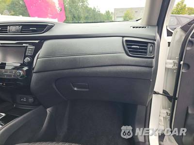2019 Nissan Rogue S - zdjęcie 16 z 26 - miniatura