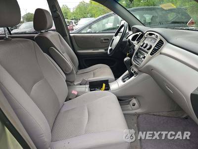 2004 Toyota Highlander w/3rd Row - zdjęcie 18 z 26 - miniatura