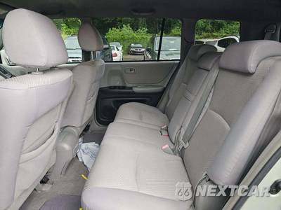 2004 Toyota Highlander w/3rd Row - zdjęcie 13 z 26 - miniatura