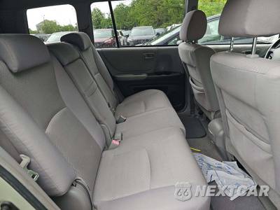 2004 Toyota Highlander w/3rd Row - zdjęcie 16 z 26 - miniatura