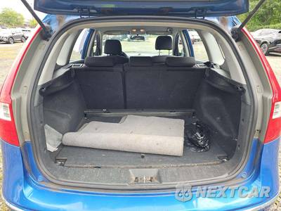 2010 Hyundai Elantra Touring GLS Wagon - zdjęcie 14 z 30 - miniatura