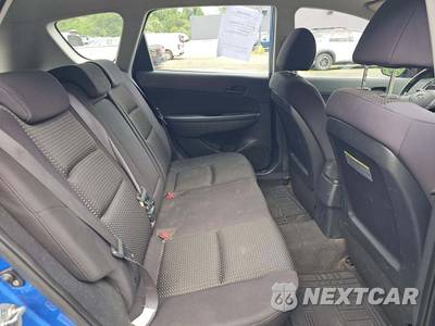 2010 Hyundai Elantra Touring GLS Wagon - zdjęcie 16 z 30 - miniatura