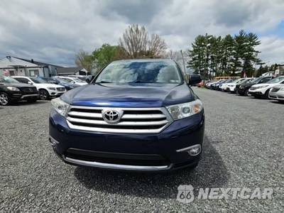 2013 Toyota Highlander Plus - zdjęcie 2 z 30 - miniatura