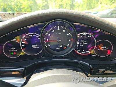 2023 Porsche Panamera 4 Platinum Edition - zdjęcie 9 z 21 - miniatura