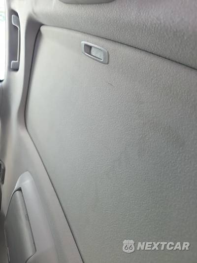 2016 Toyota Sequoia Platinum - zdjęcie 51 z 51 - miniatura