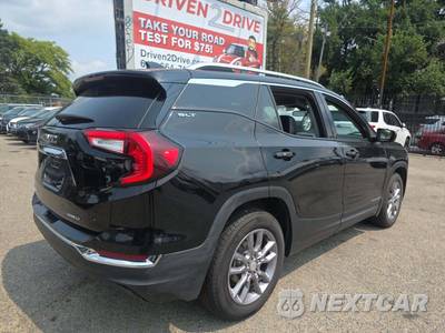 2023 GMC Terrain SLT 4SA - zdjęcie 3 z 32 - miniatura