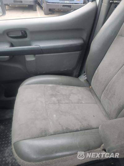 2021 Nissan NV2500 HD Cargo S High Roof 146.1" WB - zdjęcie 18 z 21 - miniatura