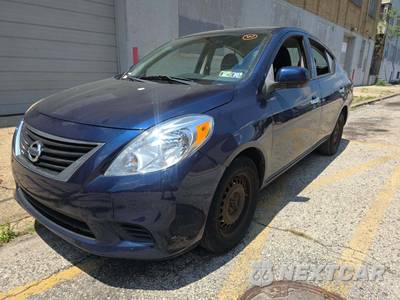 2014 Nissan Versa SV - zdjęcie 1 z 37 - miniatura