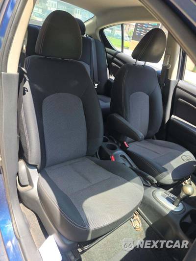 2014 Nissan Versa SV - zdjęcie 18 z 37 - miniatura