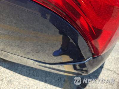 2014 Nissan Versa SV - zdjęcie 31 z 37 - miniatura