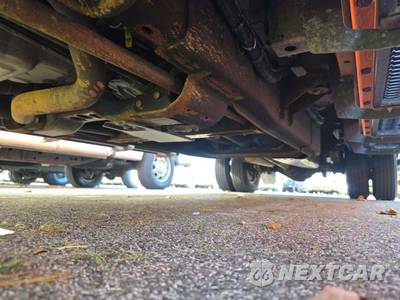 2021 Chevrolet Silverado 3500HD Cab Chassis WT Crew Cab 1WT DRW - zdjęcie 7 z 20 - miniatura