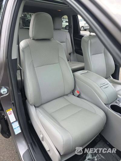 2016 Toyota Highlander Limited Platinum - zdjęcie 19 z 28 - miniatura