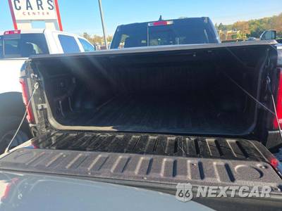 2025 Ram 1500 Big Horn Crew Cab Short Bed - zdjęcie 14 z 21 - miniatura