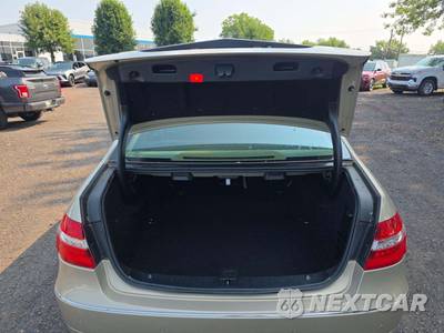 2013 Mercedes-Benz E 350 4MATIC Sedan - zdjęcie 14 z 28 - miniatura