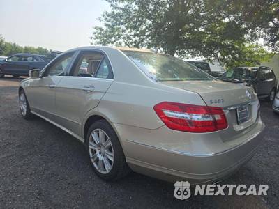 2013 Mercedes-Benz E 350 4MATIC Sedan - zdjęcie 2 z 28 - miniatura