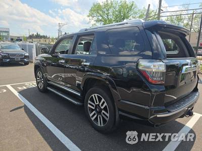 2018 Toyota 4Runner Limited - zdjęcie 2 z 29 - miniatura