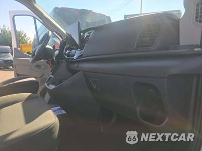 2025 Ford Transit Passenger Van XLT Medium Roof 148.0" WB - zdjęcie 18 z 20 - miniatura
