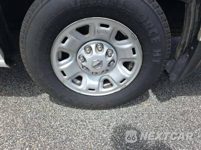 2019 Nissan NV2500 HD Cargo SV High Roof 146.1" WB - zdjęcie 23 z 33 - miniatura