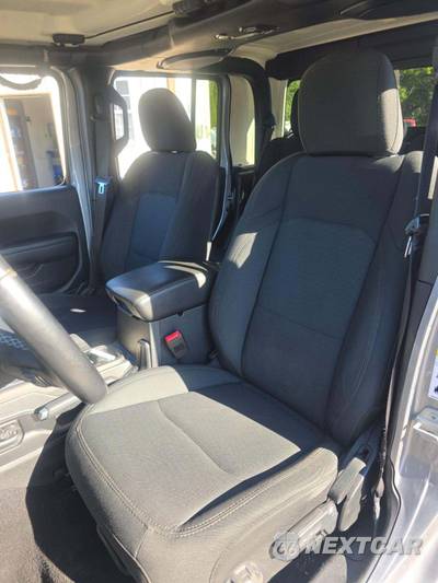 2020 Jeep Gladiator S Edition Crew Cab Medium Bed - zdjęcie 6 z 23 - miniatura