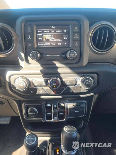 2020 Jeep Gladiator S Edition Crew Cab Medium Bed - zdjęcie 10 z 23 - miniatura