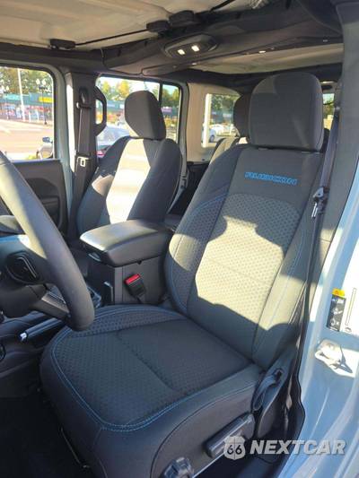 2024 Jeep Wrangler 4xe 4 Door Rubicon - zdjęcie 6 z 21 - miniatura