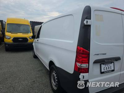 2020 Mercedes-Benz Metris Cargo Van 126.0" WB - zdjęcie 2 z 25 - miniatura