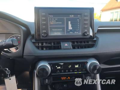 2019 Toyota RAV4 LE - zdjęcie 10 z 24 - miniatura