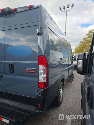 2020 Ram ProMaster 3500 Cargo Van High Roof 159.0" WB - zdjęcie 3 z 29 - miniatura