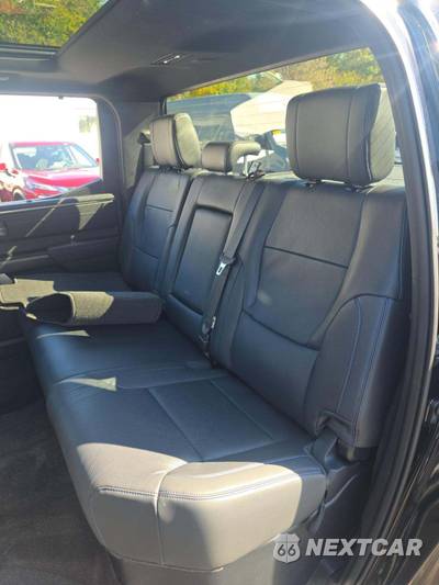 2023 Toyota Tundra Platinum Crew Cab Short Bed - zdjęcie 13 z 22 - miniatura
