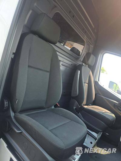 2019 Mercedes-Benz Sprinter 2500 Cargo Van High Roof 170.0" WB - zdjęcie 16 z 20 - miniatura
