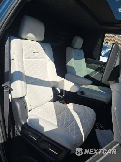 2025 Cadillac Escalade Sport Platinum 1SH - zdjęcie 17 z 25 - miniatura