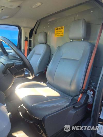 2019 Ford Transit 150 Cargo Van w/RH Sliding Door Low Roof 129.9" WB - zdjęcie 6 z 23 - miniatura