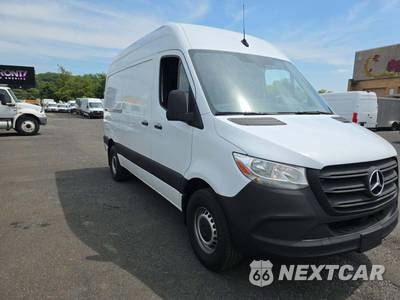 2019 Mercedes-Benz Sprinter 2500 Cargo Van Standard Roof 144.0" WB - zdjęcie 4 z 19 - miniatura
