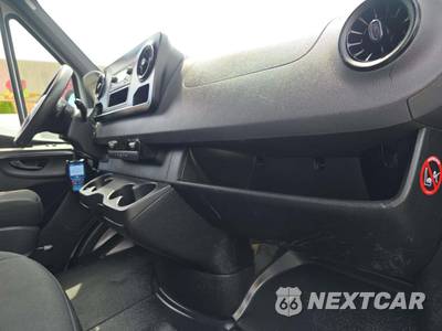 2019 Mercedes-Benz Sprinter 2500 Cargo Van Standard Roof 144.0" WB - zdjęcie 17 z 19 - miniatura