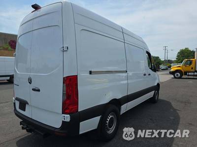 2019 Mercedes-Benz Sprinter 2500 Cargo Van Standard Roof 144.0" WB - zdjęcie 3 z 19 - miniatura