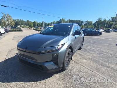 2026 Toyota C-HR XSE - zdjęcie 1 z 19 - miniatura