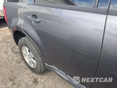 2011 Ford Escape XLS - zdjęcie 25 z 28 - miniatura