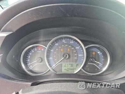 2014 Toyota Corolla LE - zdjęcie 9 z 31 - miniatura