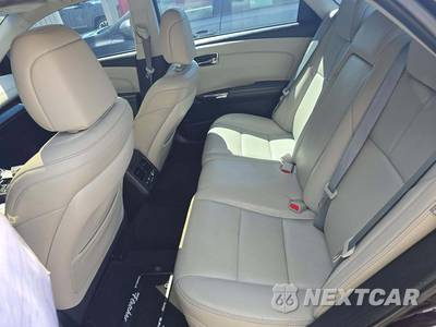 2016 Toyota Avalon Limited - zdjęcie 10 z 23 - miniatura