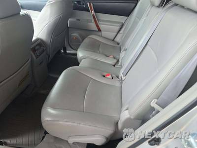 2011 Toyota Highlander Limited - zdjęcie 12 z 25 - miniatura