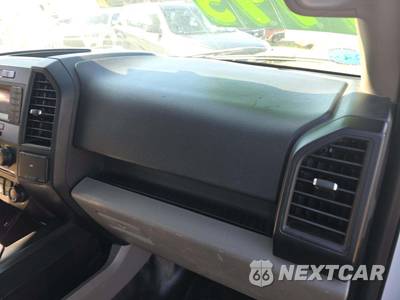 2018 Ford F-150 XL Extended Cab Medium Bed w/Rear Doors - zdjęcie 17 z 23 - miniatura