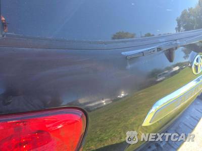 2014 Toyota Sequoia Platinum - zdjęcie 27 z 32 - miniatura