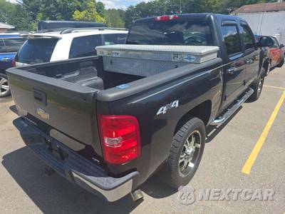 2009 Chevrolet Silverado 1500 LTZ Crew Cab Short Bed 1LZ - zdjęcie 3 z 30 - miniatura