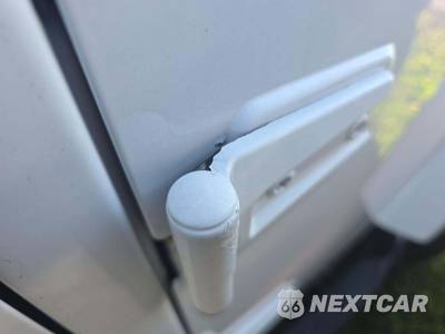 2013 Jeep Wrangler Unlimited Freedom Edition - zdjęcie 21 z 24 - miniatura