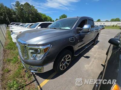 2018 Nissan TITAN XD SL Crew Cab Medium Bed