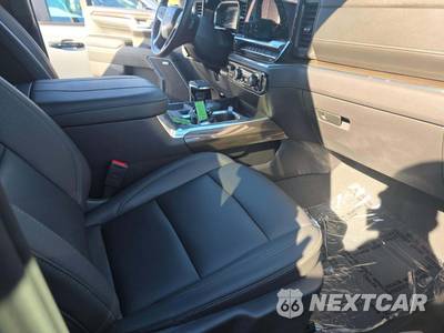 2024 Chevrolet Silverado 1500 LT Trail Boss Crew Cab Short Bed 2LT - zdjęcie 17 z 20 - miniatura