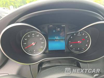 2019 Mercedes-Benz C 300 Sedan - zdjęcie 6 z 17 - miniatura