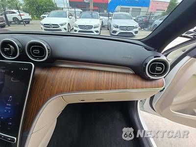 2024 Mercedes-Benz C 300 4MATIC - zdjęcie 19 z 24 - miniatura