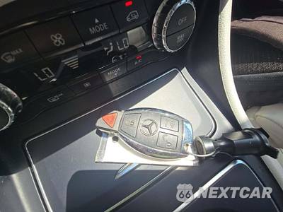 2018 Mercedes-Benz GLA 250 4MATIC - zdjęcie 8 z 24 - miniatura