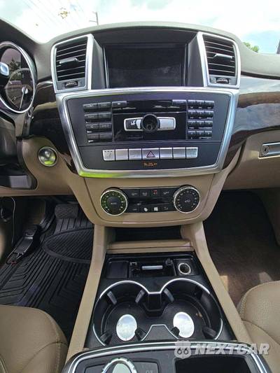 2014 Mercedes-Benz ML 350 - zdjęcie 21 z 27 - miniatura
